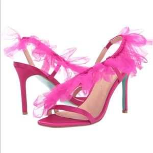 NWB Betsey Johnson Eli Dress Sandals
